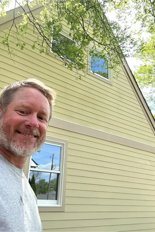 A portrait of Scott Wu